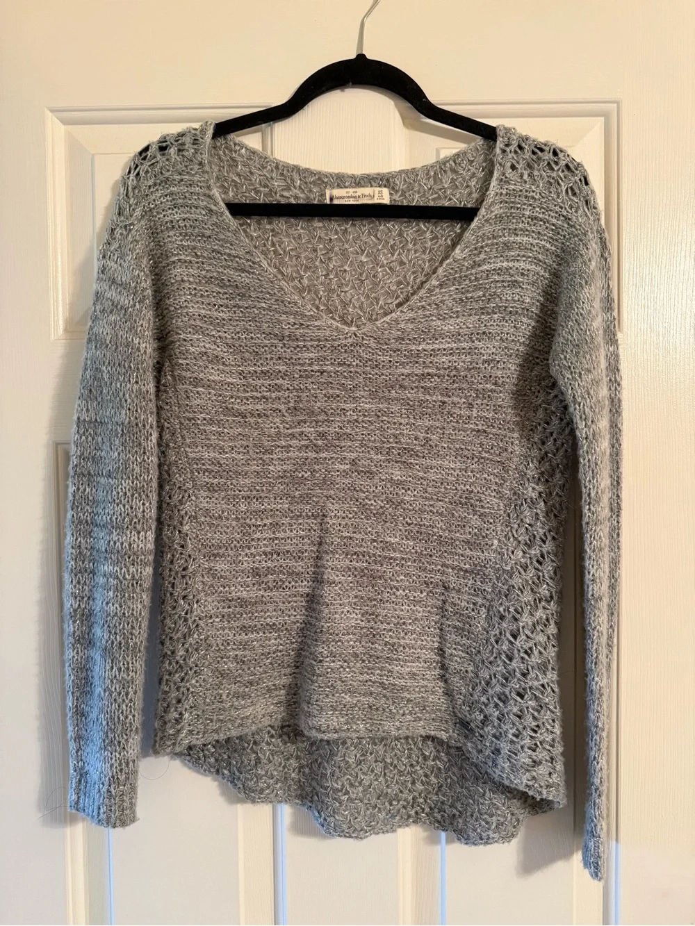 Abercrombie & Fitch Heather Gray V-Neck Open Knit Sweater